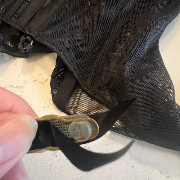 Victoria Secret bra corset. NWT - Picture 5 of 6